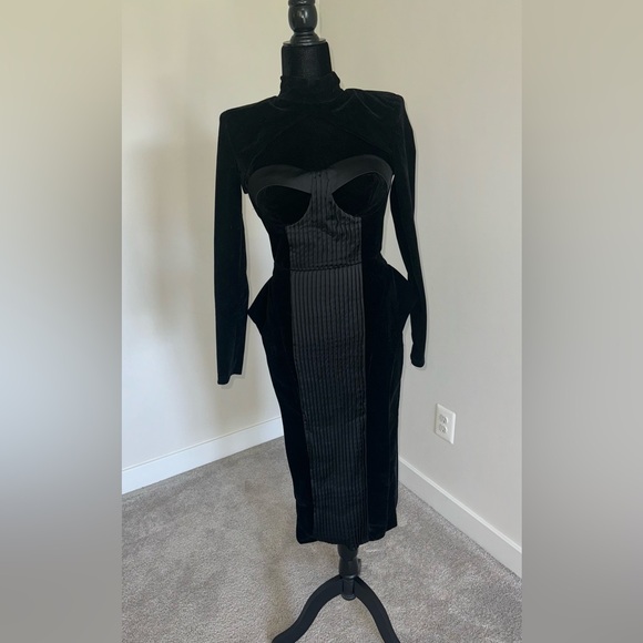 💐 - Picture 3 of 4